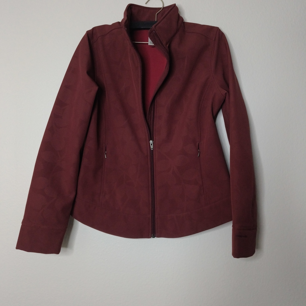 Patagonia Women's Deep Red Demitasse Soft Shell Windproof Jacket Outdoor Hiking